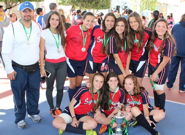 通过深入分 通过深入分